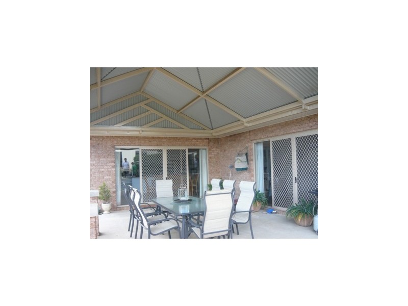 161 Golf Club Drive, Howlong NSW 2643