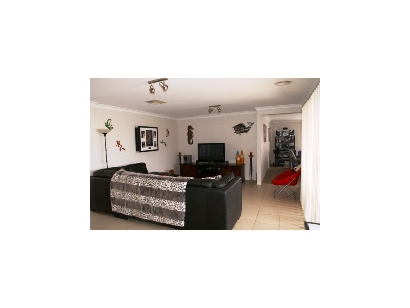 173 Kennedy Street, Howlong NSW 2643