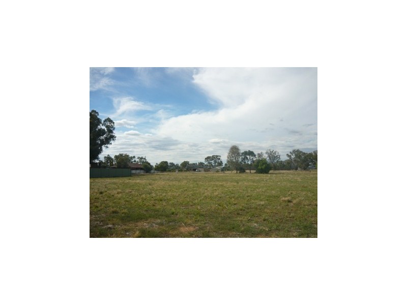 Lot 8 Kennedy Street, Howlong NSW 2643
