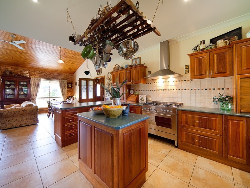 243 Fielder Moll Road “Airlie”, Gerogery NSW 2642