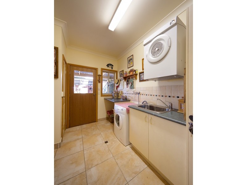 243 Fielder Moll Road “Airlie”, Gerogery NSW 2642