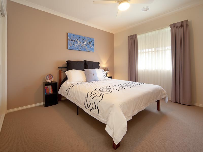 22 Vaughan Road, Thurgoona NSW 2640