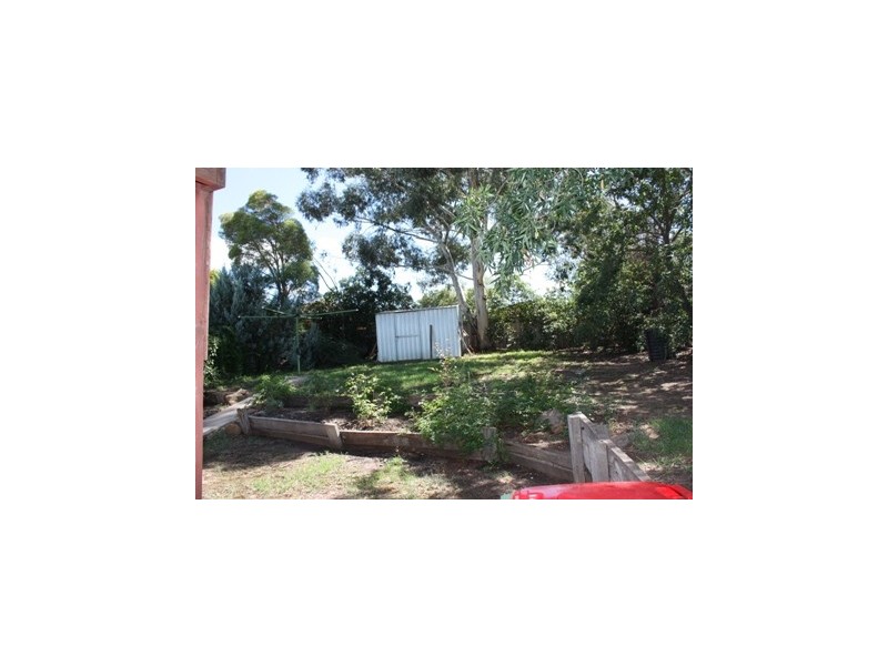 61 Thomas Avenue, Corowa NSW 2646