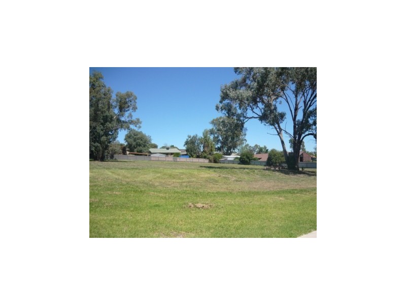 468 – 472 Wagga Road, Lavington NSW 2641