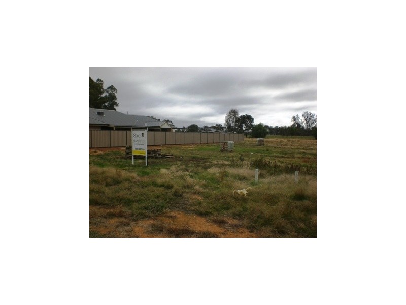 179 Kennedy Street, Howlong NSW 2643