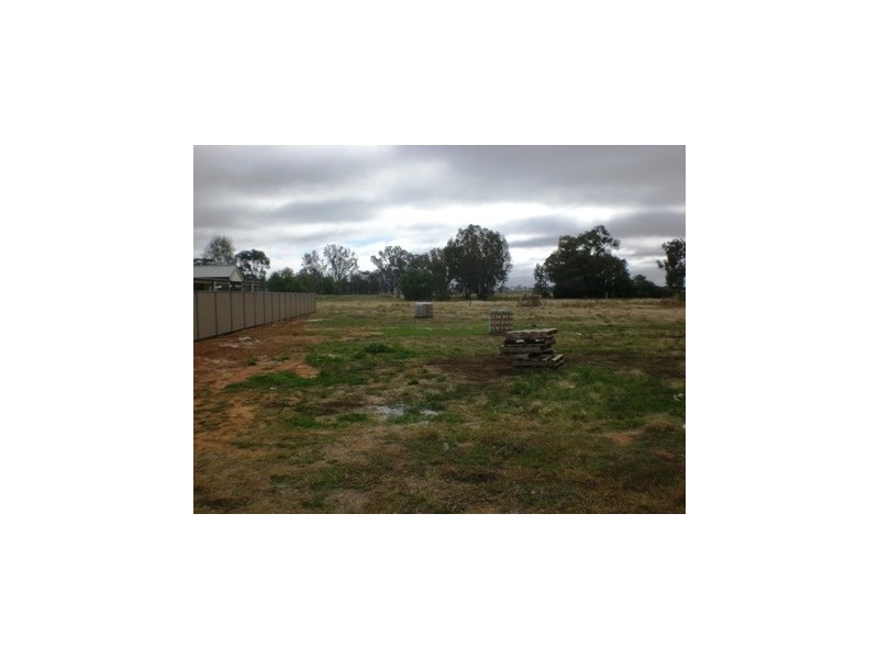 179 Kennedy Street, Howlong NSW 2643