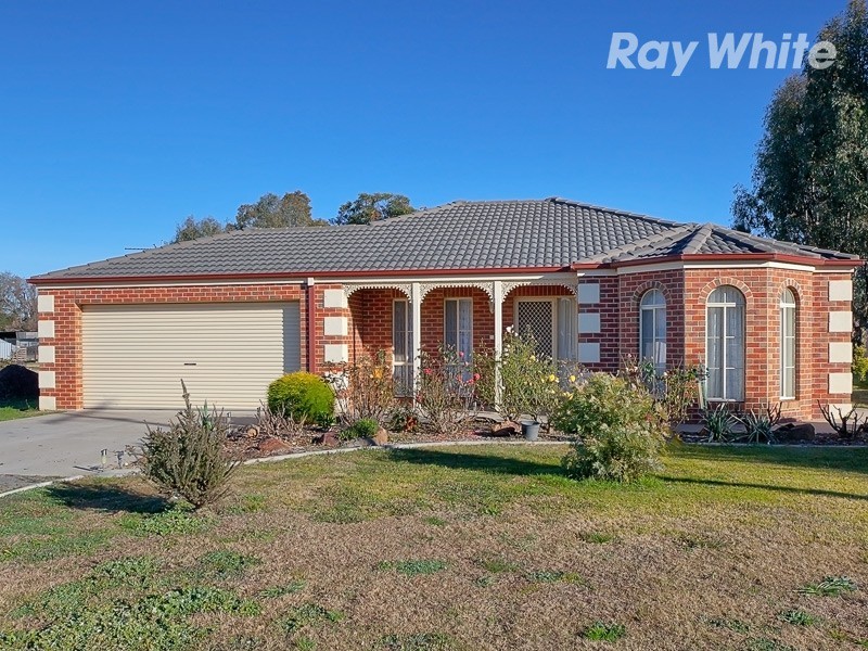 45 East Street, Howlong NSW 2643
