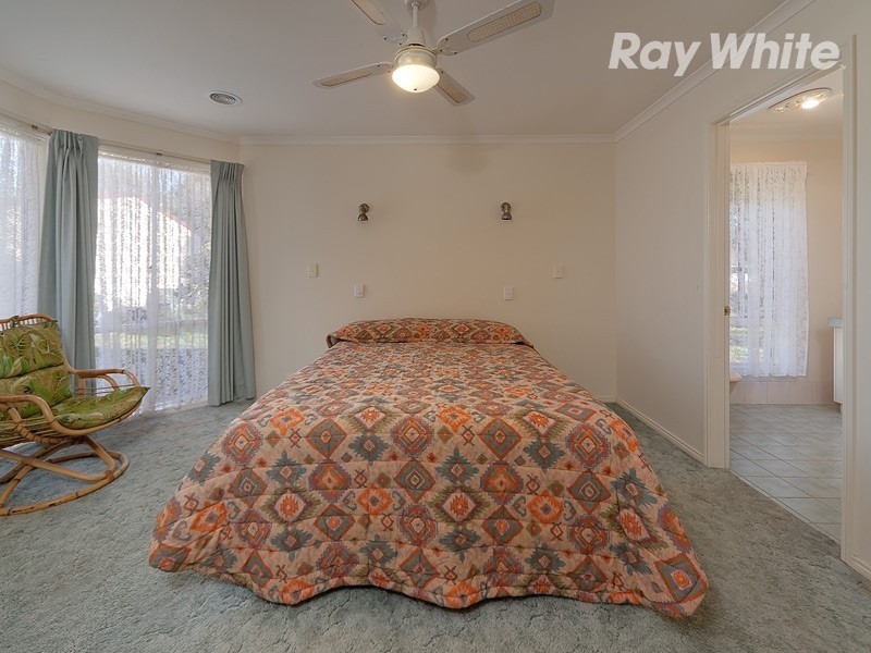 45 East Street, Howlong NSW 2643