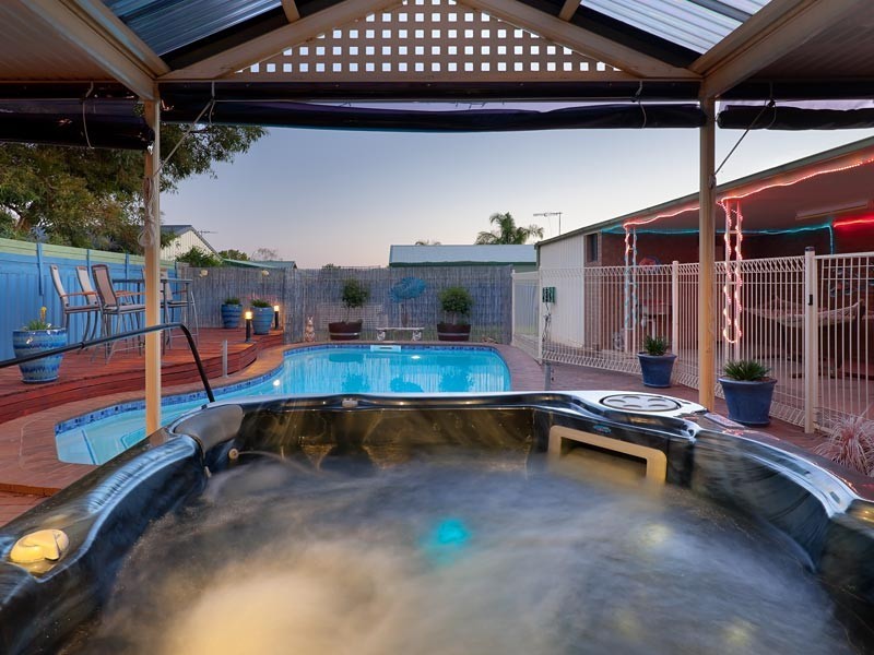 427 Kaitlers Road, Lavington NSW 2641