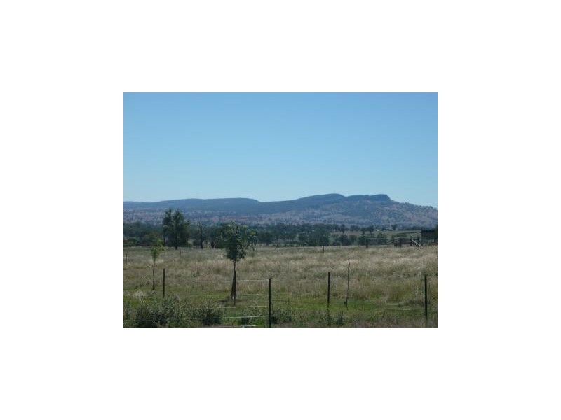 80 Alexandra Way, Albury NSW 2640