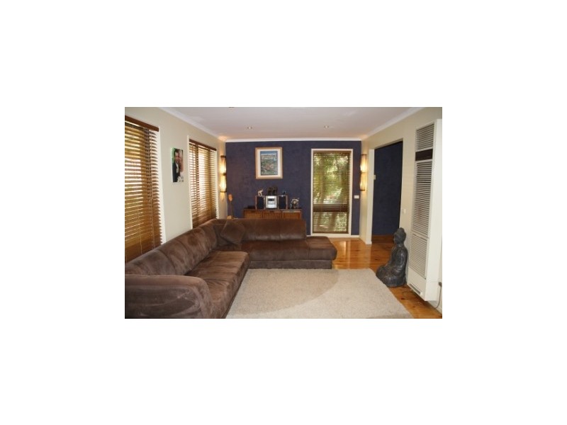 5 Valley View Drive, Albury NSW 2640