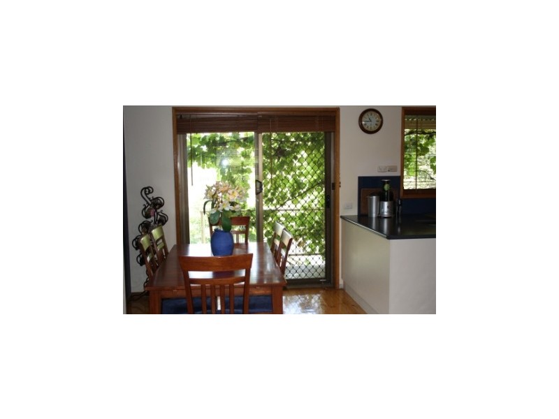 5 Valley View Drive, Albury NSW 2640