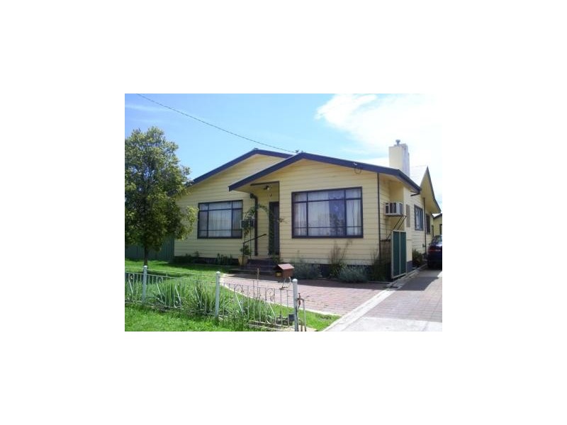 416 McDonald Road, Lavington NSW 2641