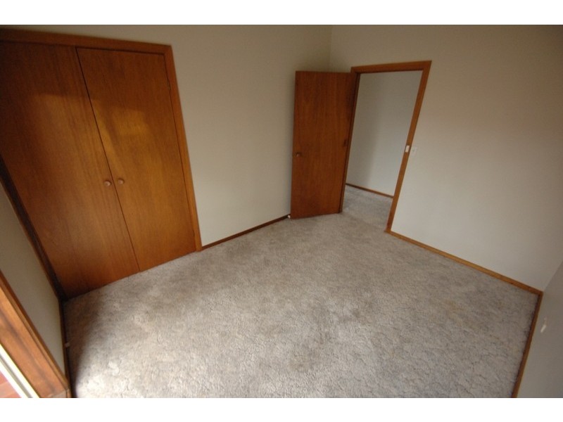 1/387 Kotthoff Street, Lavington NSW 2641