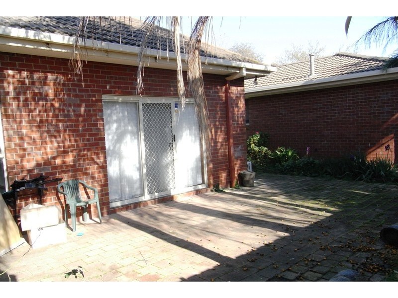 1/387 Kotthoff Street, Lavington NSW 2641