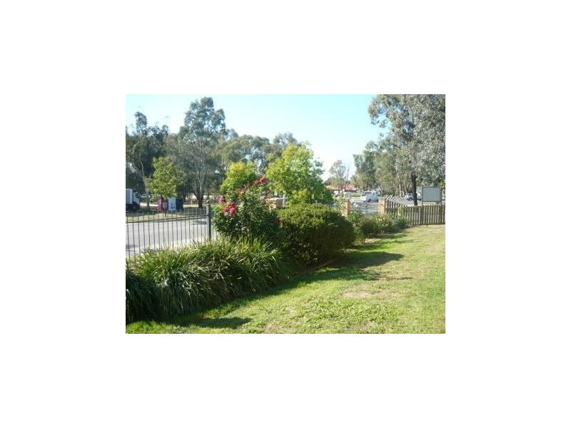 20/7 Severin Court, Thurgoona NSW 2640