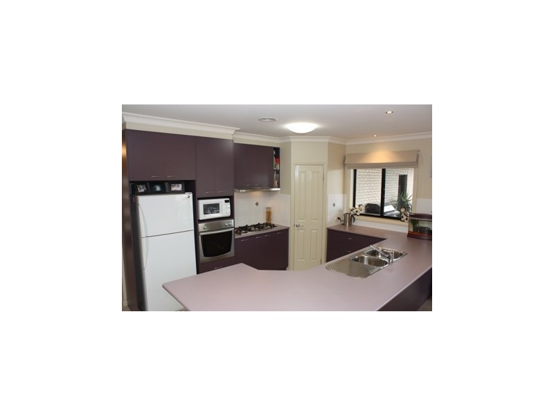 8 Sophia Close, Corowa NSW 2646