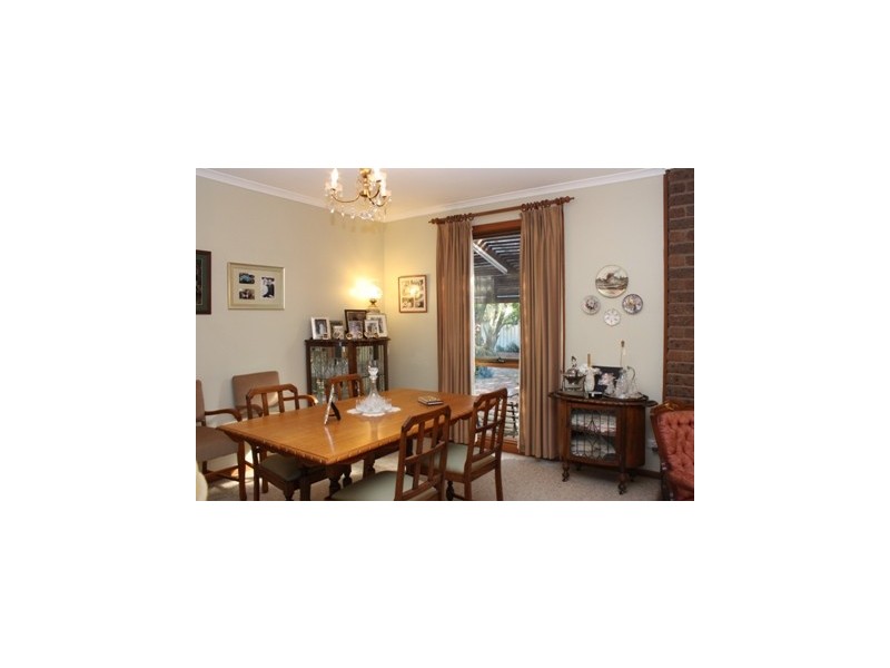18 Talbot Crescent, Corowa NSW 2646