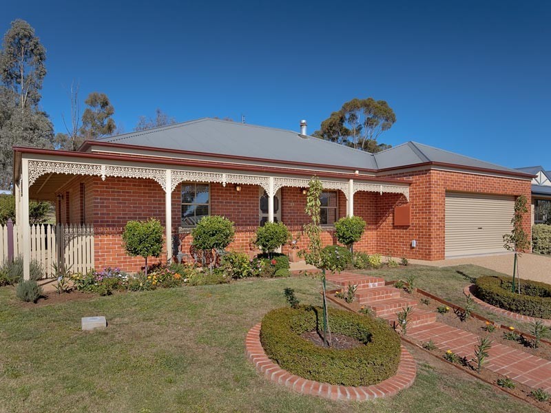 29 Dunne Crescent, Thurgoona NSW 2640