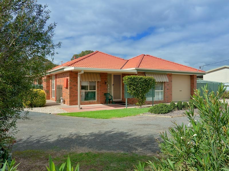 150 Hume Street, Howlong NSW 2643