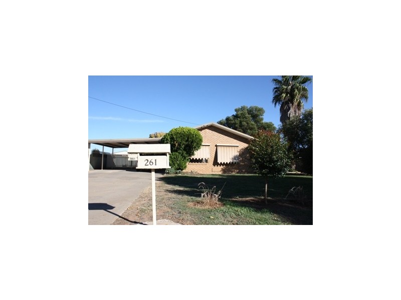 261 Church Street, Corowa NSW 2646