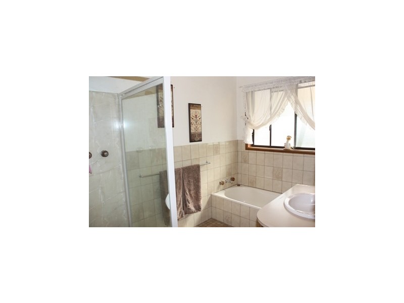 261 Church Street, Corowa NSW 2646