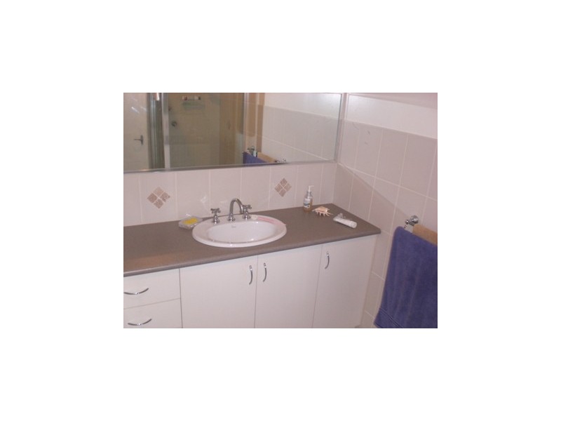 102-104 Jude Street, Howlong NSW 2643