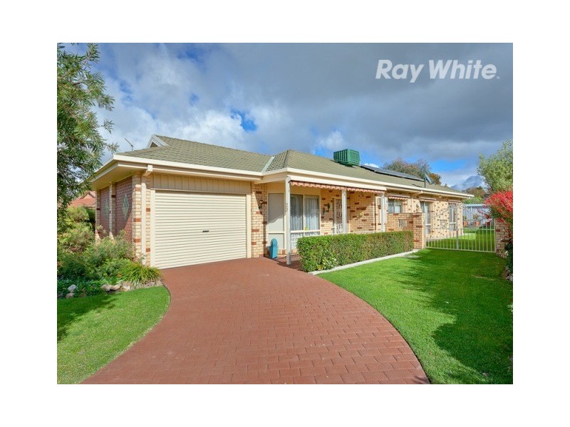 23 Bangalla Place, Lavington NSW 2641
