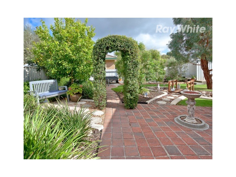 23 Bangalla Place, Lavington NSW 2641