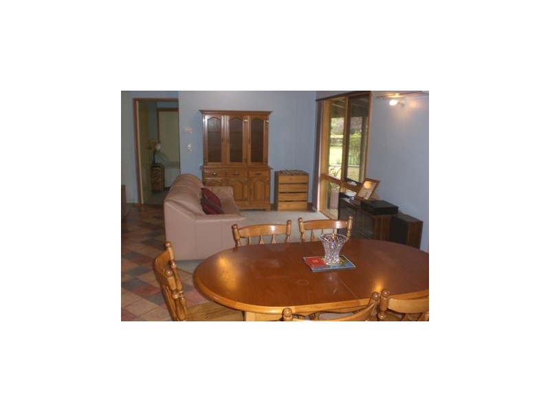 102 Victoria Street, Howlong NSW 2643