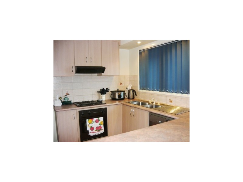 533 Schaefer Street, Lavington NSW 2641