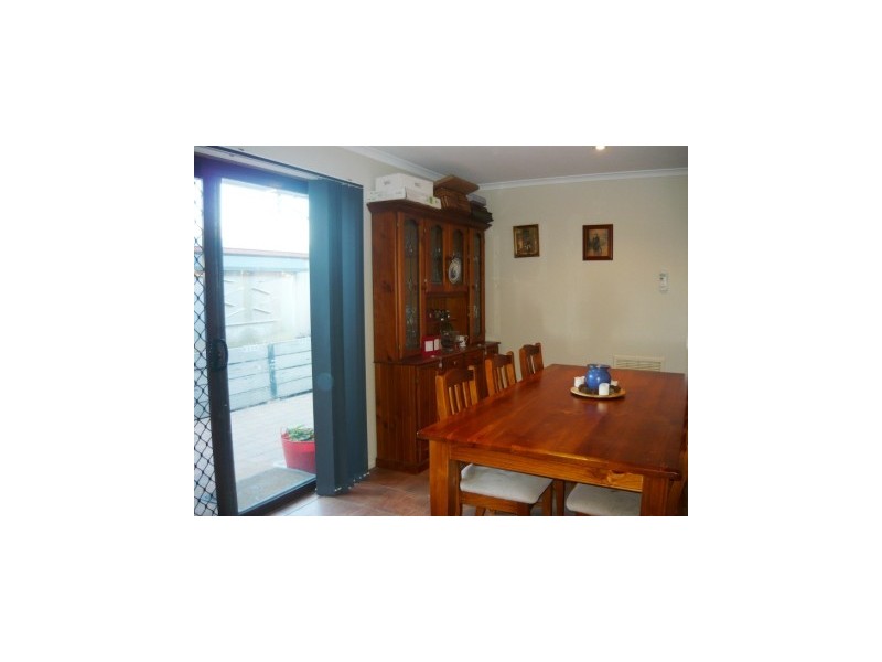 533 Schaefer Street, Lavington NSW 2641