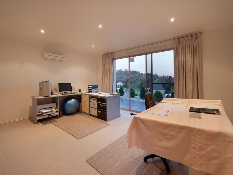 21 Klinberg Court, Albury NSW 2640