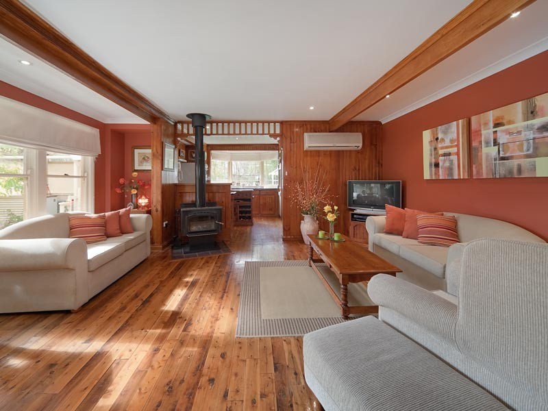 10 Charles Street Balldale, Howlong NSW 2643