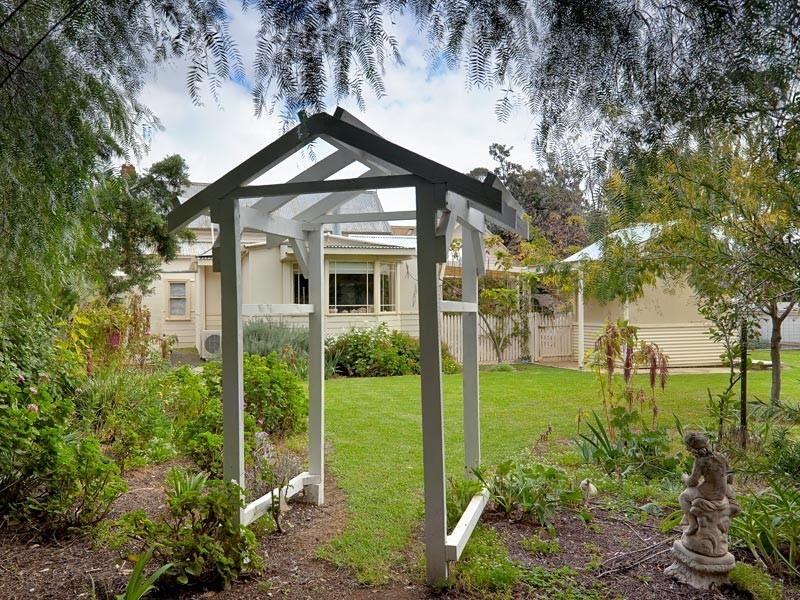 10 Charles Street Balldale, Howlong NSW 2643