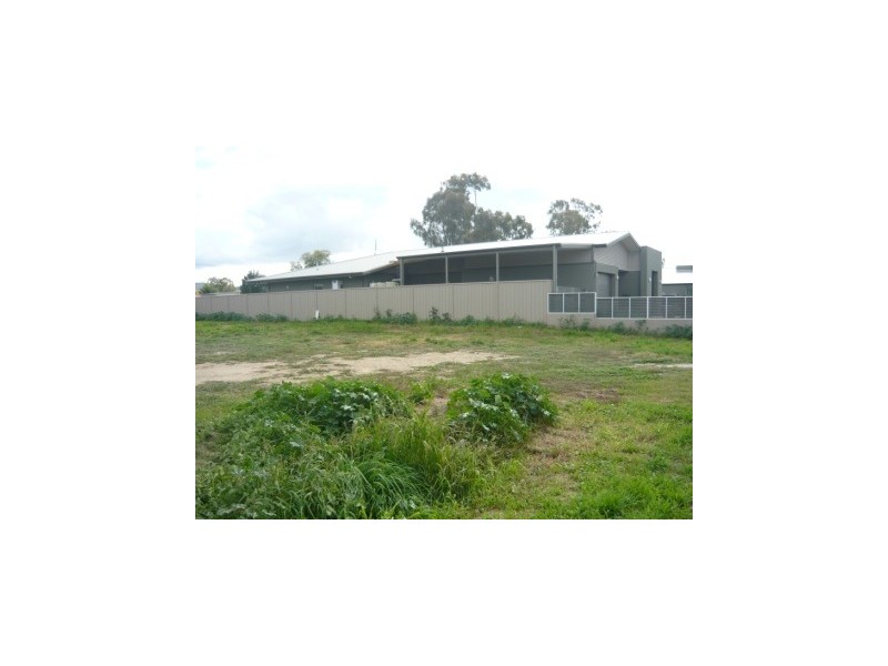 22 Mardross Court, North Albury NSW 2640