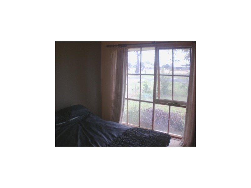 152 Jude Street, Howlong NSW 2643