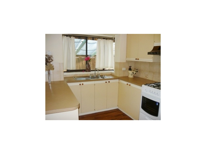 4/425 Bevan Street, Lavington NSW 2641