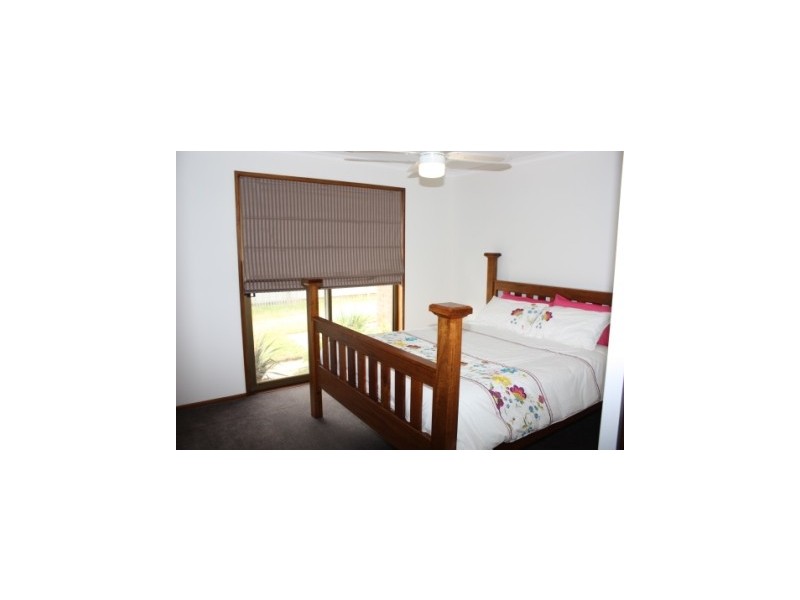 38 Beryl Drive, Corowa NSW 2646