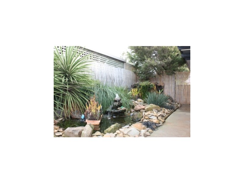 38 Beryl Drive, Corowa NSW 2646