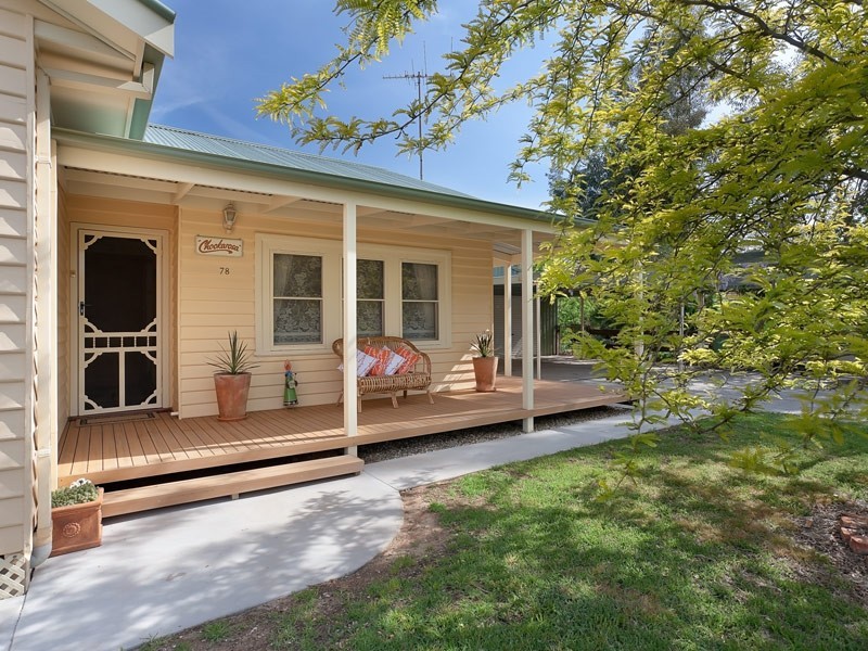 78 Hawkins Street, Howlong NSW 2643