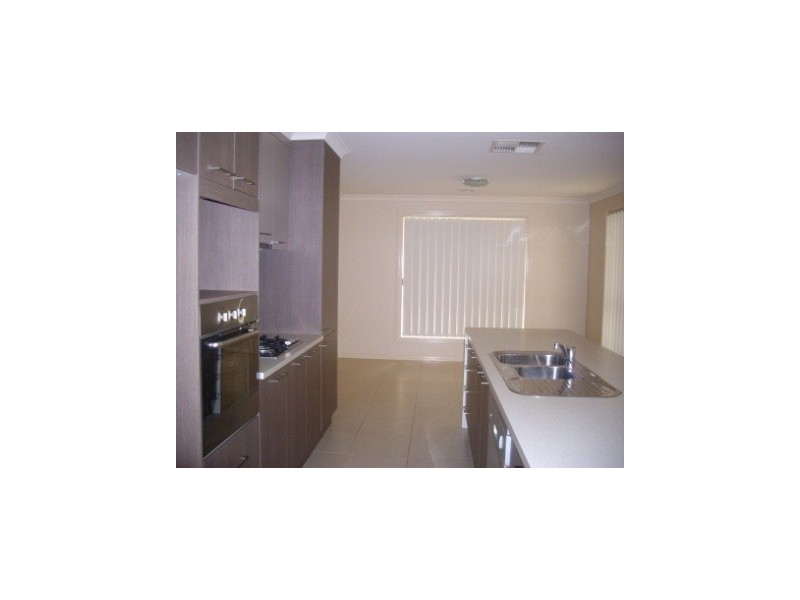 19 Firetail Street, Thurgoona NSW 2640