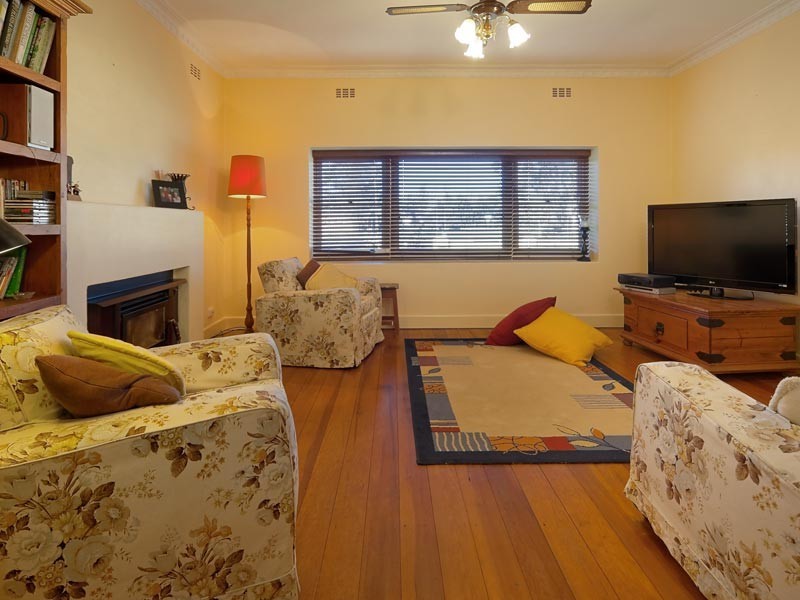 96 Balfour Street (Culcairn), Albury NSW 2640