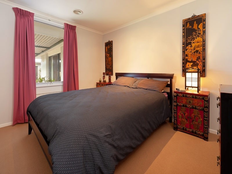 117 High Street, Howlong NSW 2643