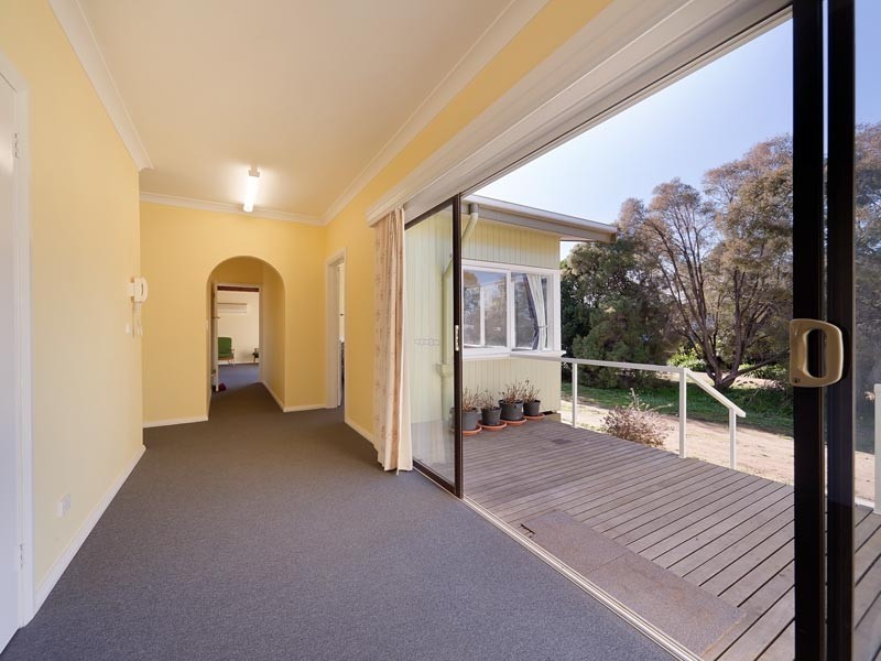 148 Clarke Street, Howlong NSW 2643
