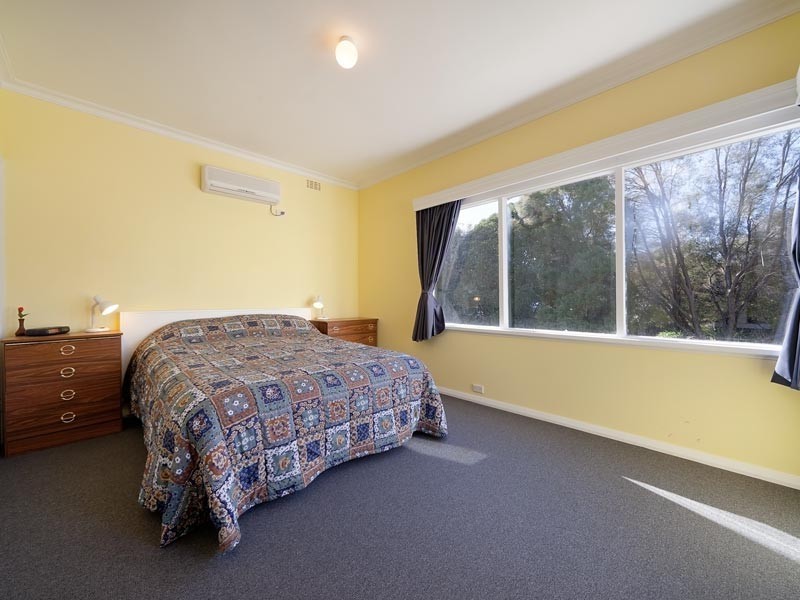 148 Clarke Street, Howlong NSW 2643