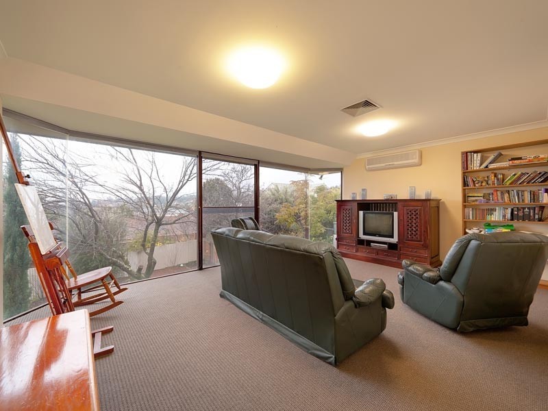 286 Bimbadeen Avenue, East Albury NSW 2640