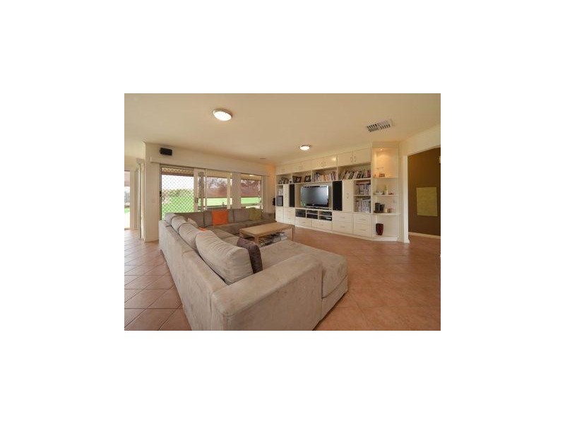 12 Sarah Street (Gerogery West), Gerogery NSW 2642