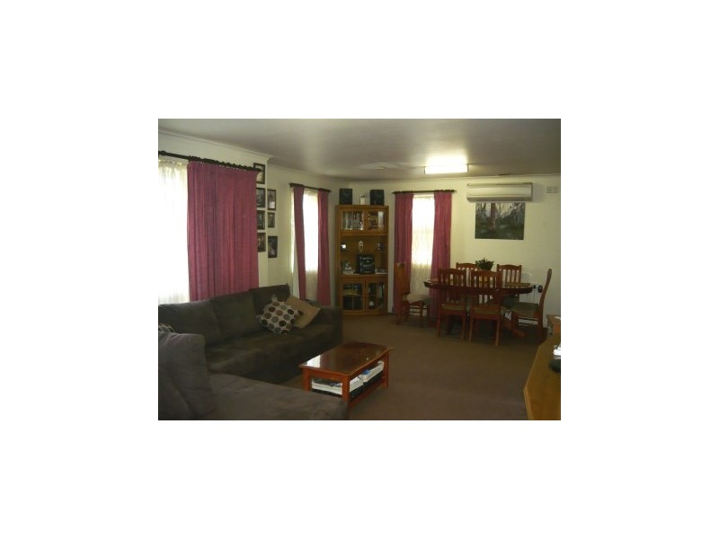 941 Captain Cook Drive, North Albury NSW 2640