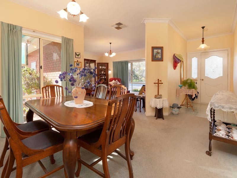 “Meryla” Holbrook Road, Culcairn NSW 2660